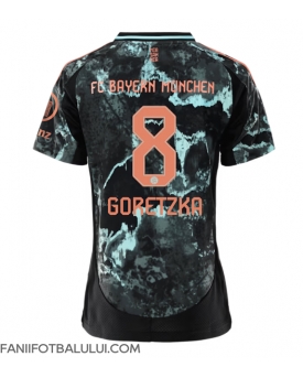 Bayern Munich Leon Goretzka #8 Tricou Fotbal Replică 2024-25 Femei Deplasare